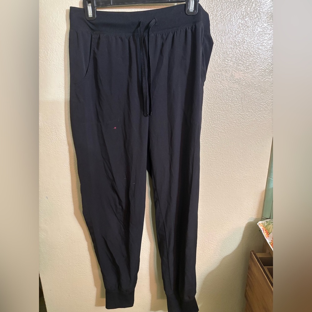 Women’s work out or lounge pants